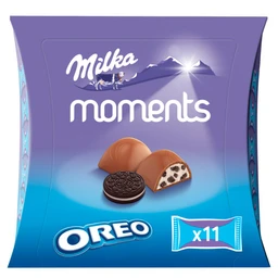 Milka Milka Moments Oreo alpesi tejcsokoládé tejes krémtöltelékkel és kakaós kekszdarabokkal 92 g